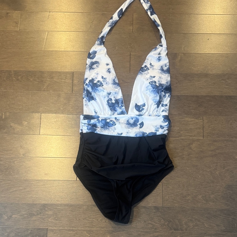 🆕 SHEIN Blue Floral and Black One Piece Swimsuit